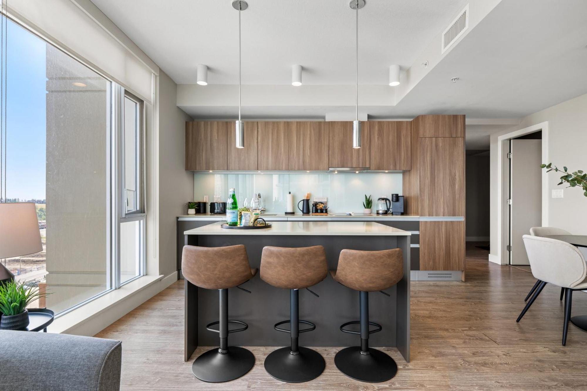 Modern Suite Calgary Downtown 5 Min Walk Stampede Dış mekan fotoğraf